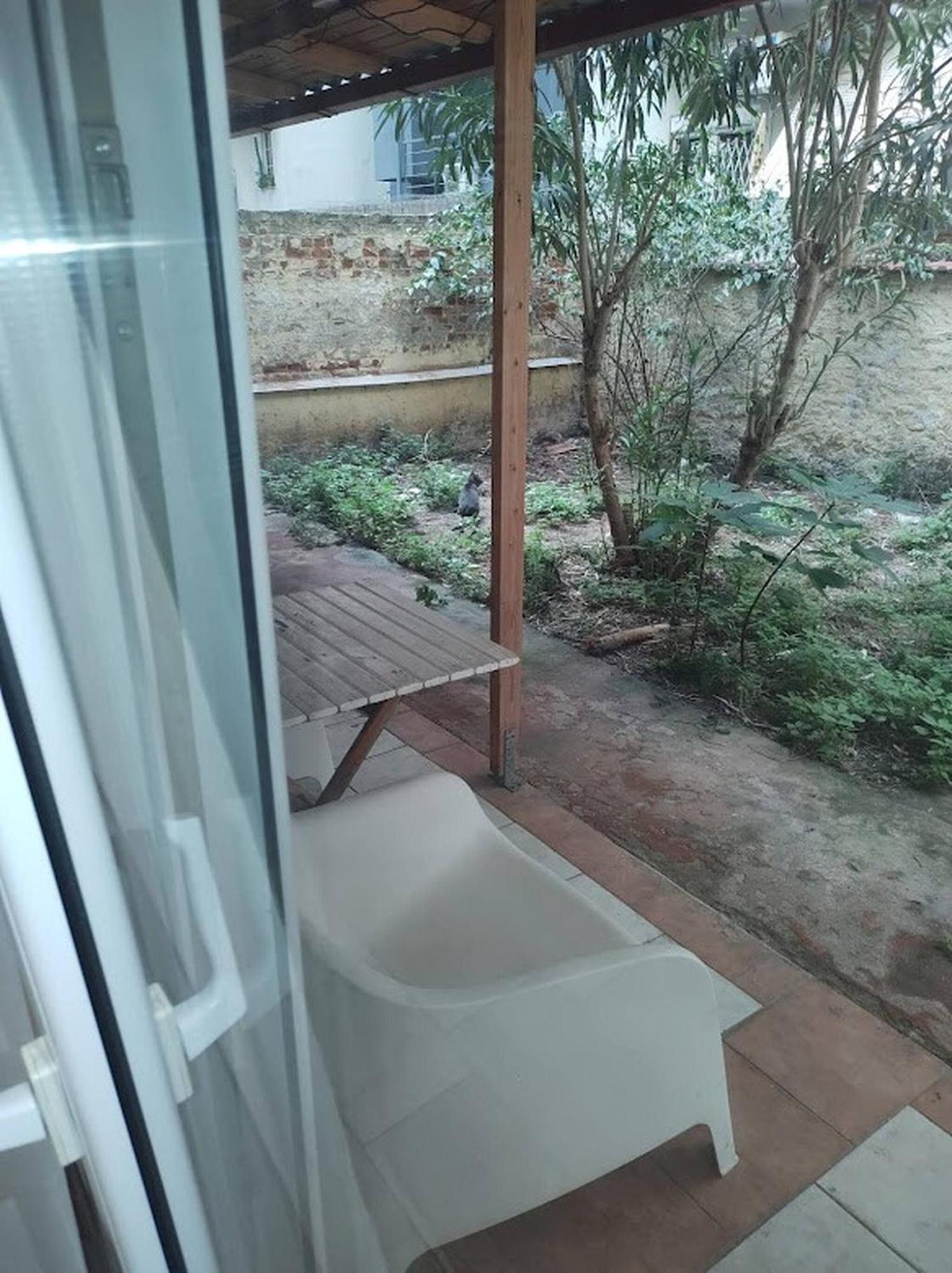 Apartment Downtown Apartment With Private Yard Yr1 Thessaloniki