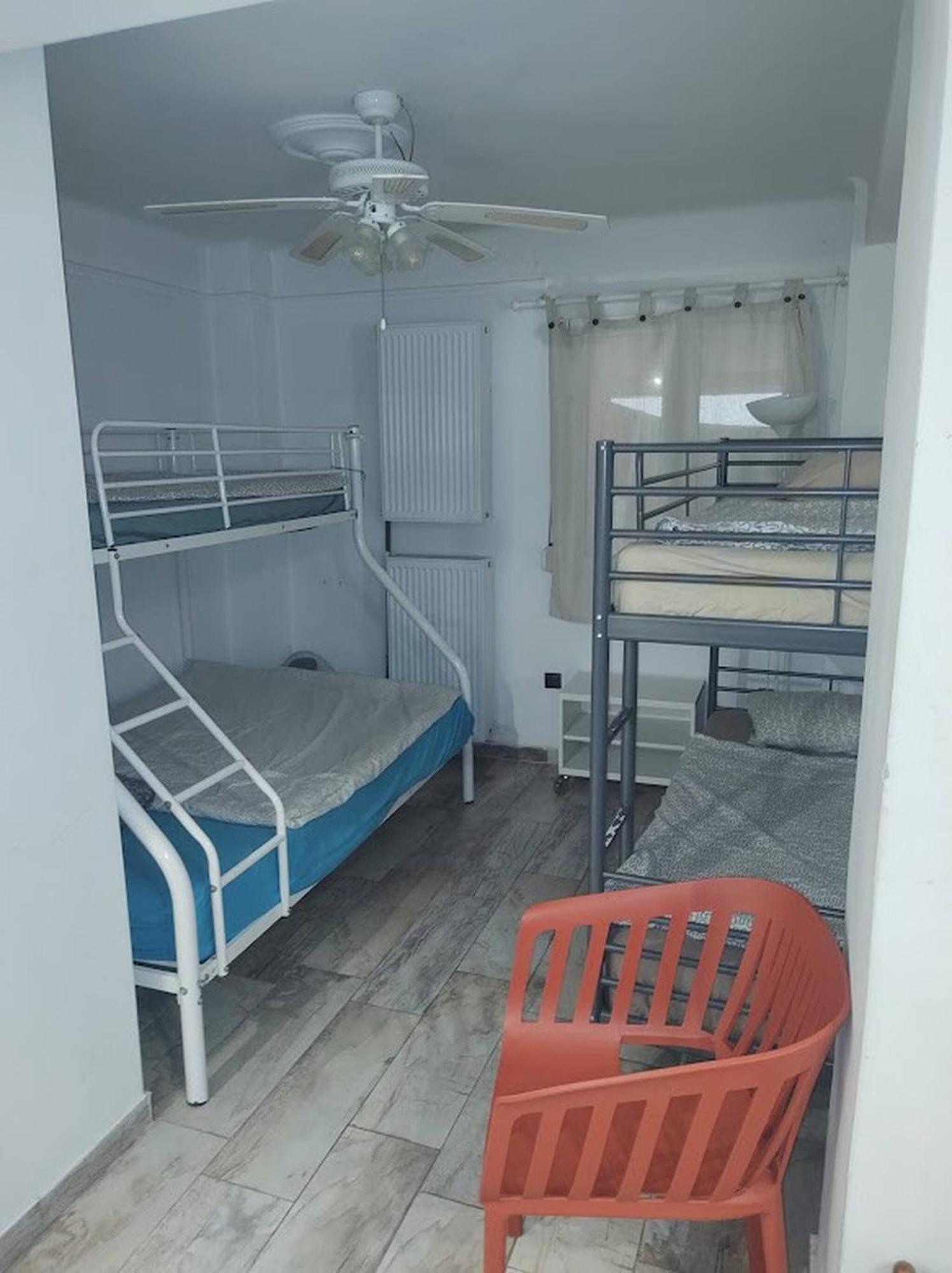 Downtown Apartment With Private Yard Yr1 Apartment *